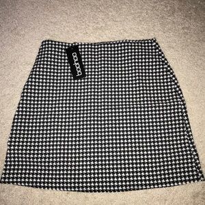 Woven a line mini skirt